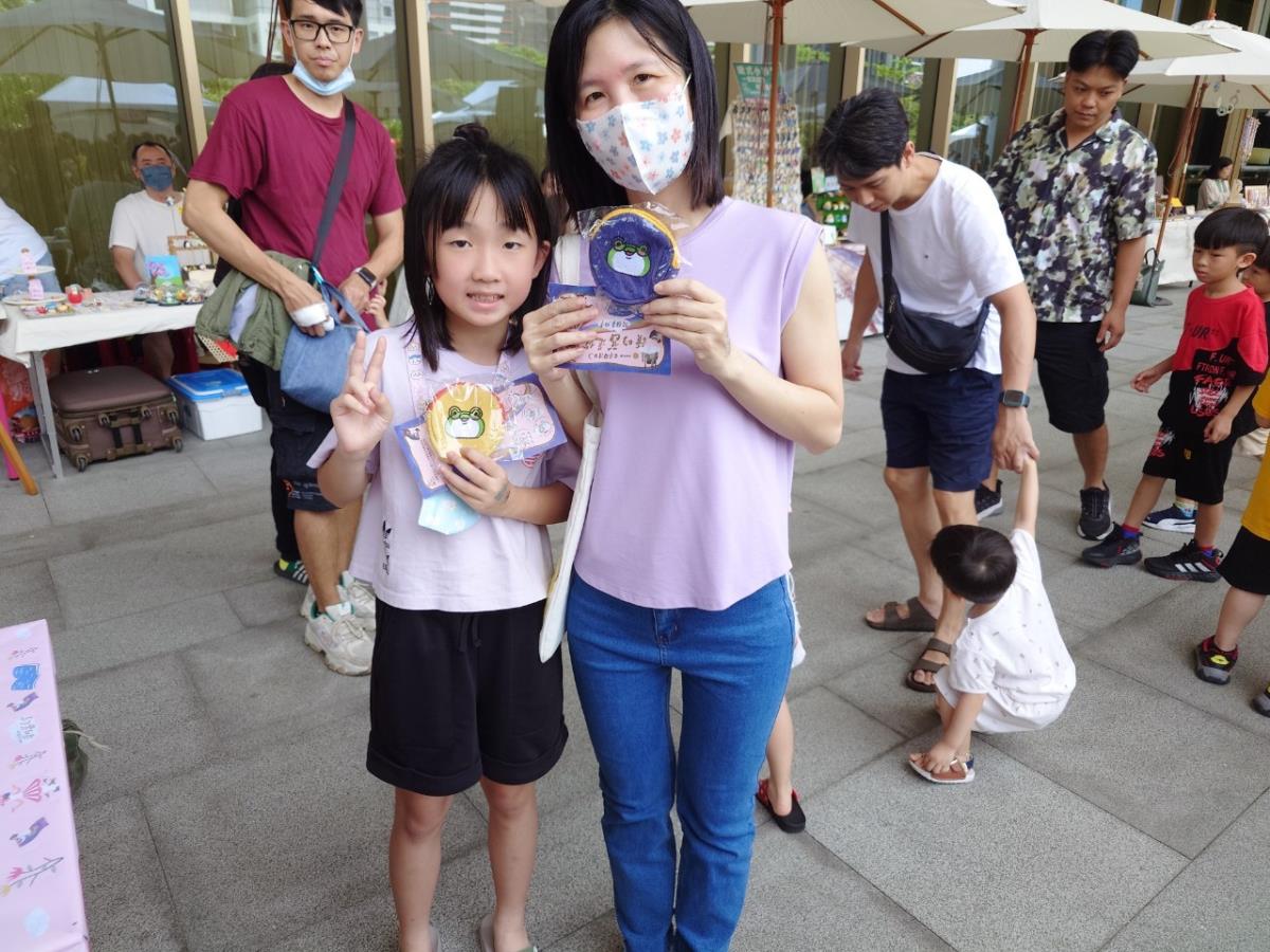闖關成功還能戳戳樂中好獎