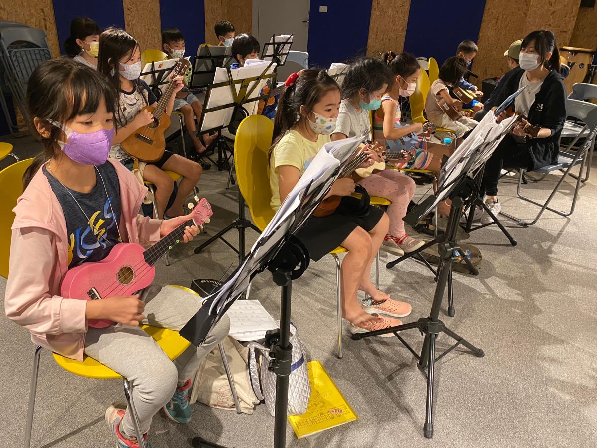許石音樂圖書館音樂工作坊-烏克麗麗教學