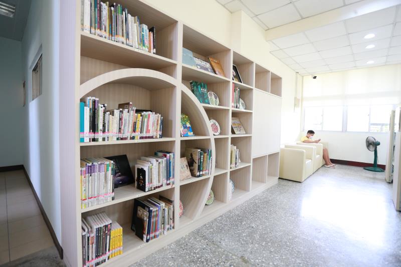 Siaying District Library